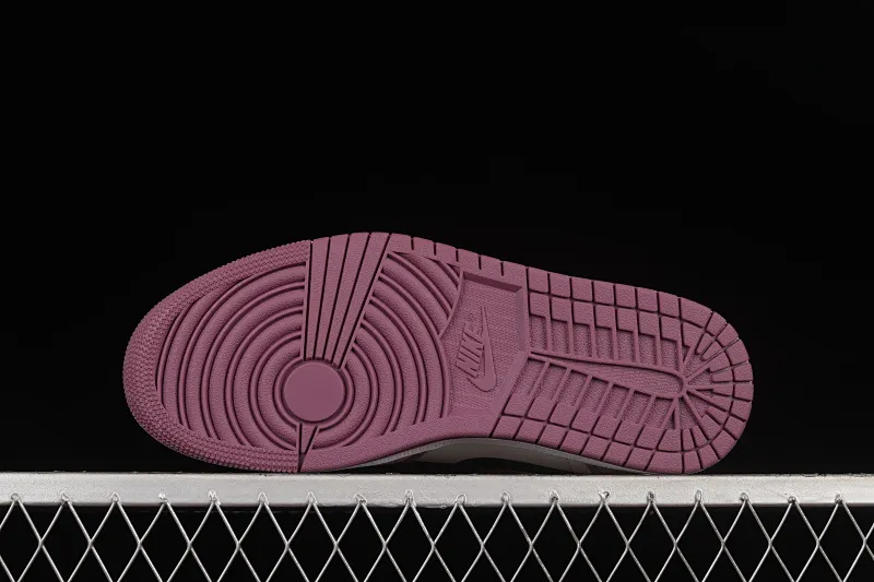 All categories Air Jordan Jordan series basketball shoes Air Jordan 1 Mid Air Jordan 1 Mid "Berry" AJ1 Joe 1 black rose red China basketball shoes DC7267-500